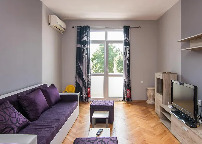 Super Flat In Varna